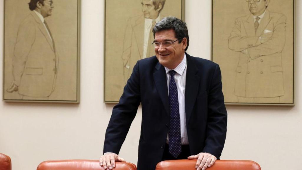 El presidente de la AIReF, José Luis Escrivá, en el Congreso.
