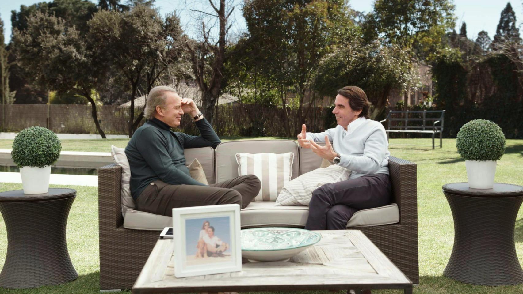 El expresidente del Gobierno, José María Aznar, en un momento de la entrevista con Bertín Osborne.