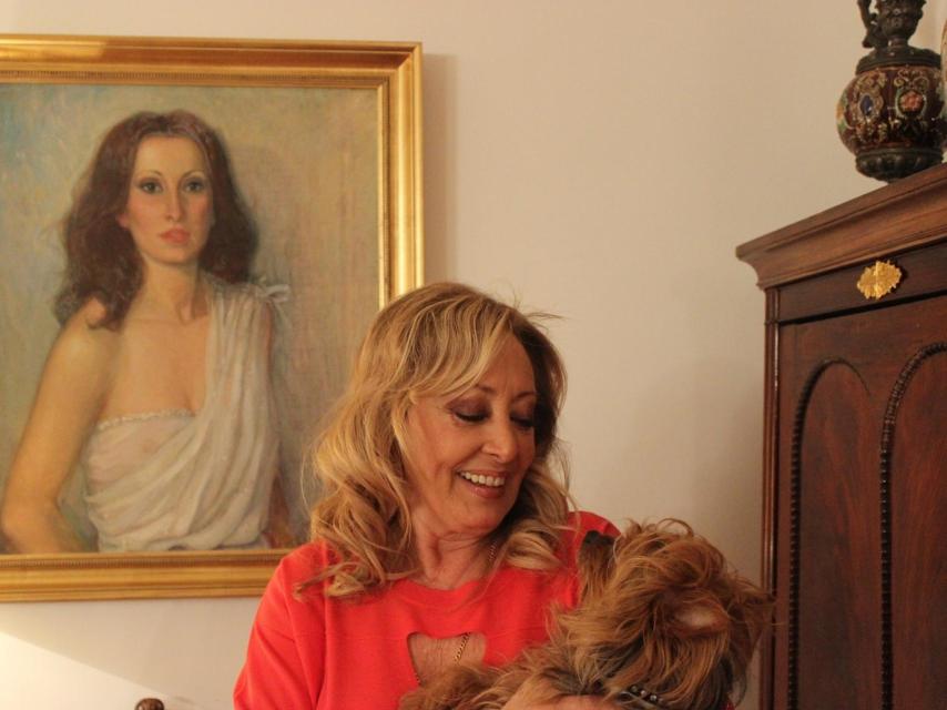 María Mendiola tiene un perro de raza yorkshire que se llama Boogie