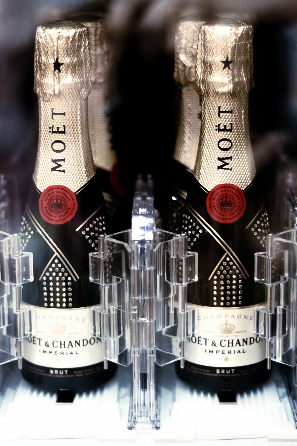 vending machine moet chandon 1