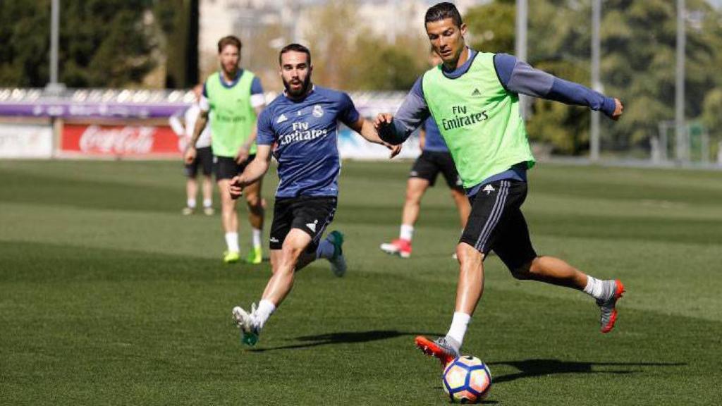 Cristiano y Carvajal en el entrenamiento