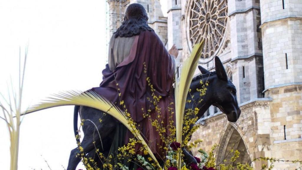 12544900_567918313357878_752335065_o-6