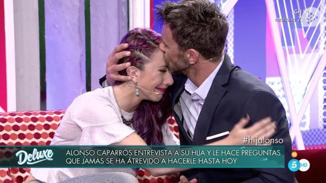 Alonso Caparrós con su hija Claudia.