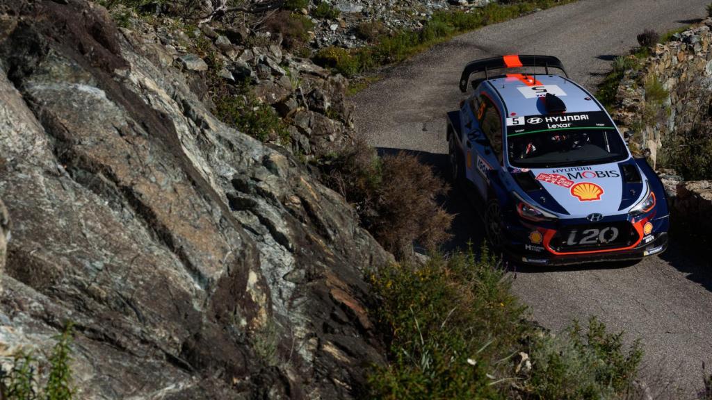 Thierry Neuville y Hyundai se imponen en Córcega