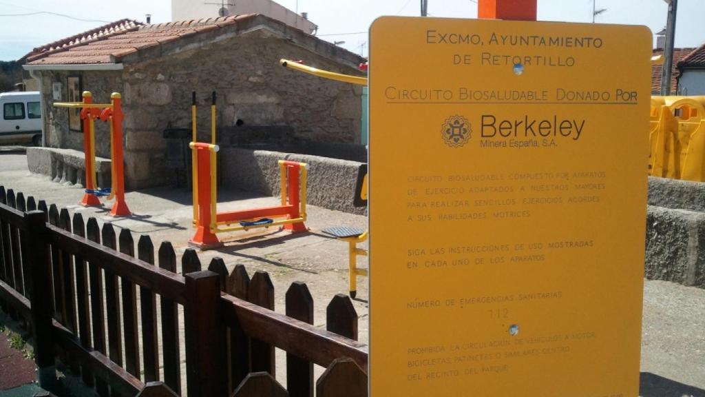 En Retortillo hay un parque biosaludable financiado por la minera.