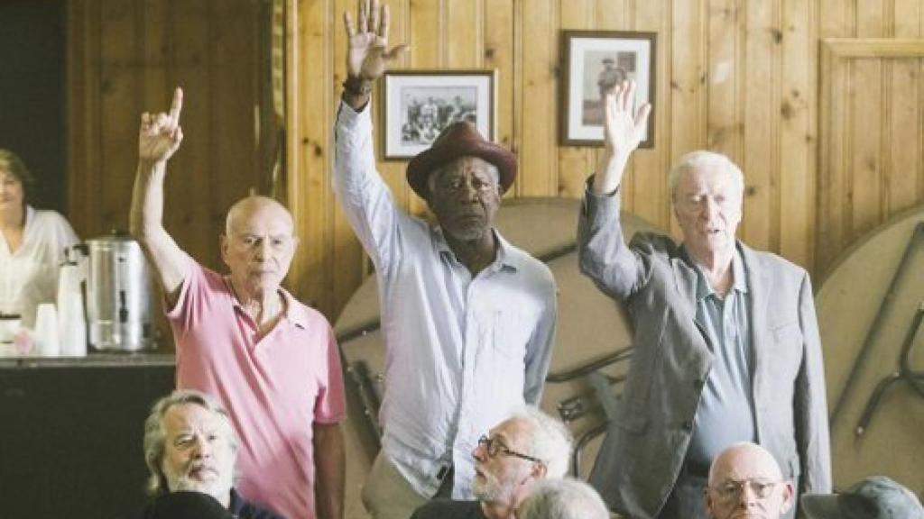 Image: Un golpe con estilo: Los viejos hacen reír