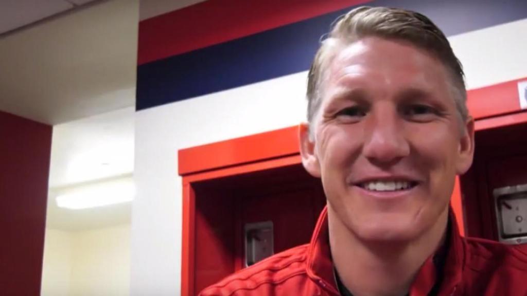 Schweinsteiger le desea suerte al Bayern