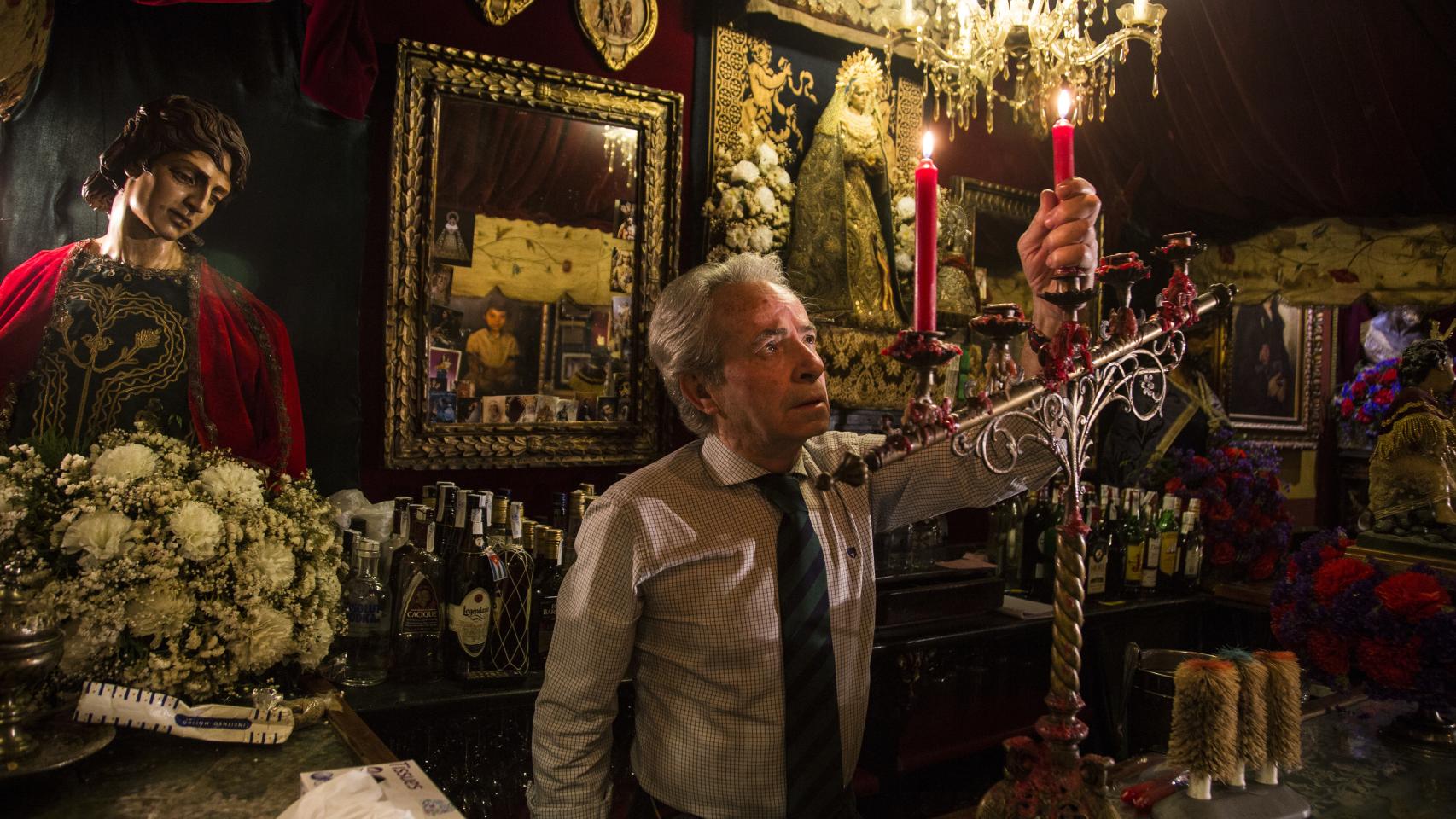 El Garlochí, donde la carne se embriaga en una jungla barroca