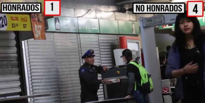 En pantalla, el único agente que actúo honradamente