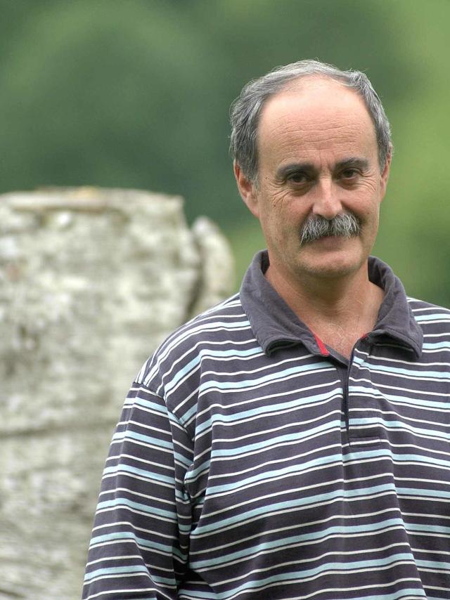 El autor de Breviario perplejo, Juan Kruz Igerabide.