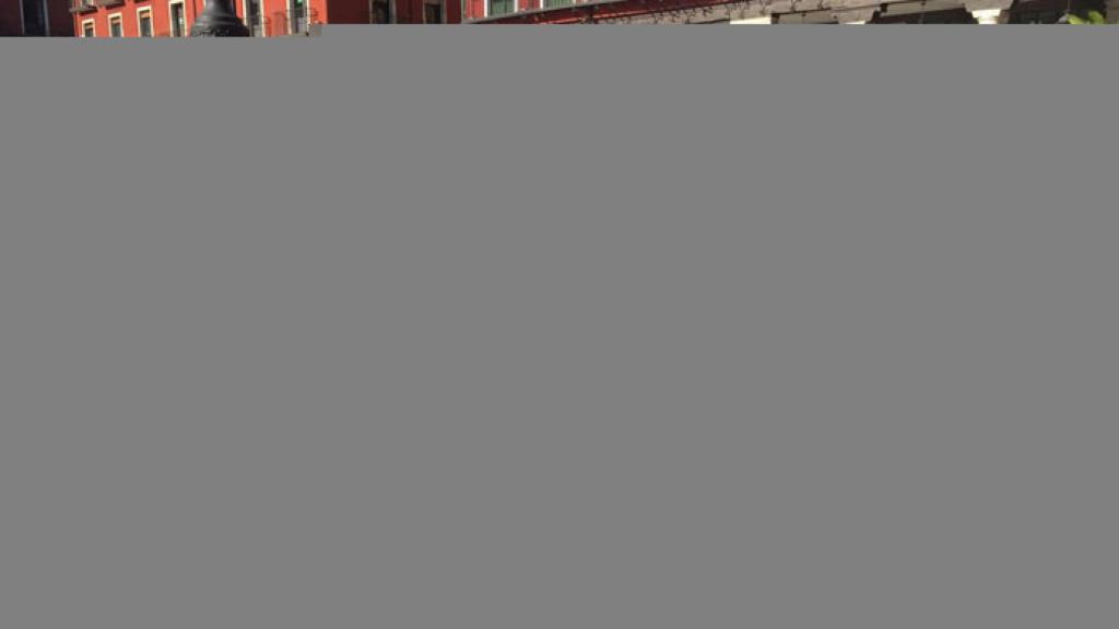 marcas-seguridad-peatonal-aparcamiento-plaza-mayor