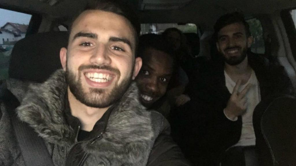Borja Mayoral de camino al Allianz Arena. Foto. Twitter (@Mayoral_Borja)