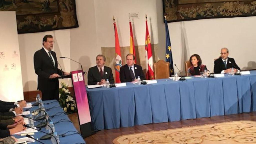 viii-centenario-usal-con-rajoy-2