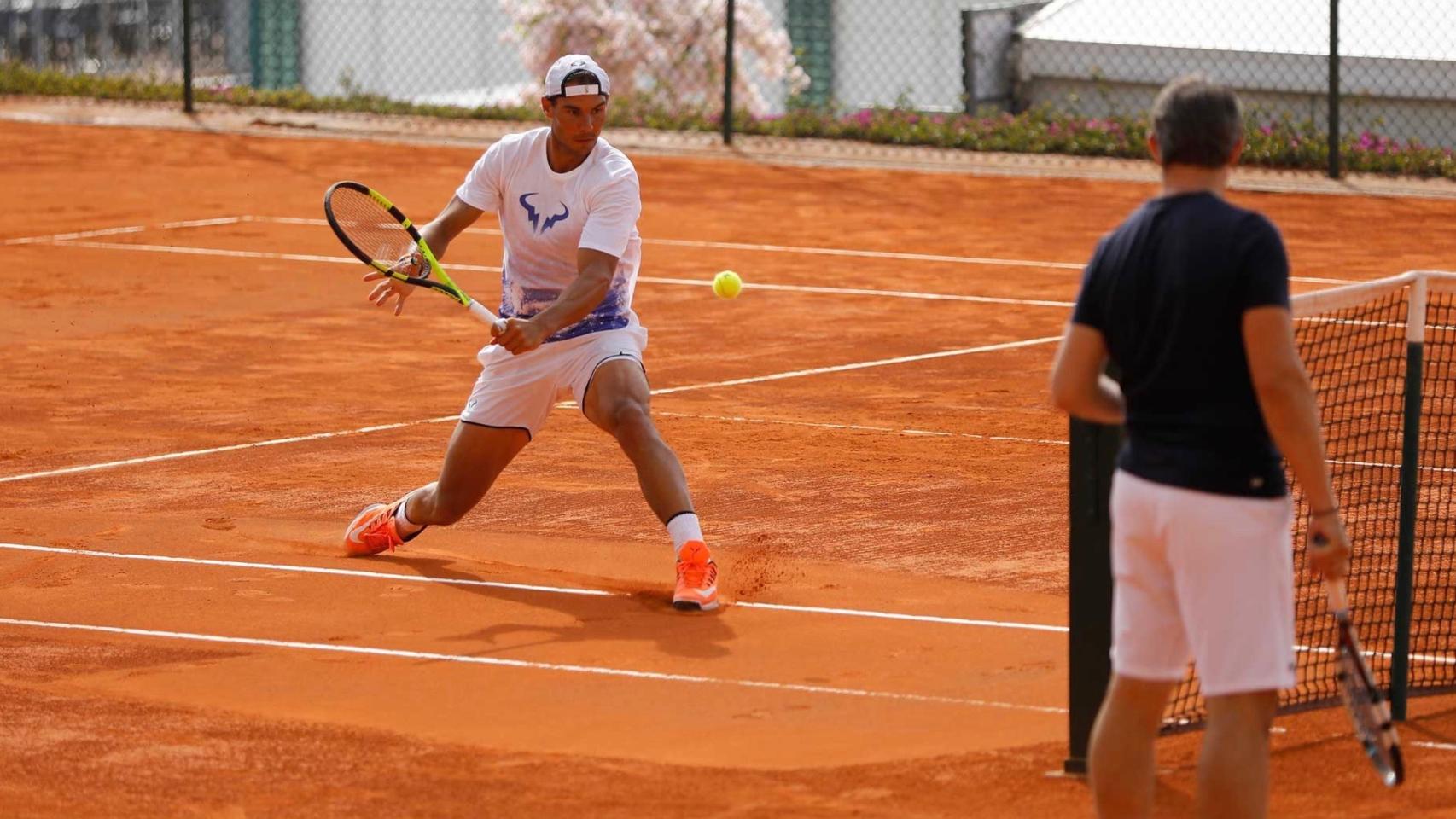 Nadal, durante un entrenamiento previo a su estreno en Montecarlo.