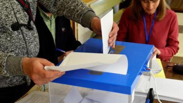 Una urna en unas elecciones.