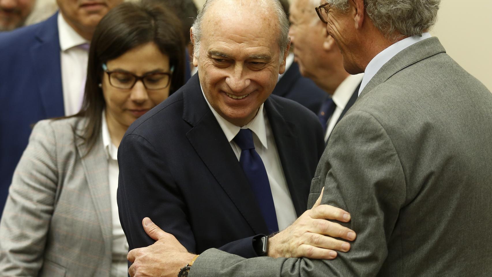 El ministro Jorge Fernández Díaz ha padecido un cáncer de hígado.