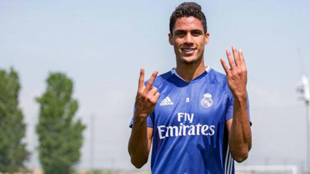 Varane cumple 24 años