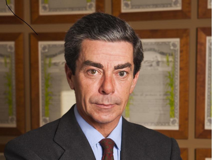 Carlos Gutiérrez-Maturana-Larios Altuna logró hacerse con el control del grupo de su padre.