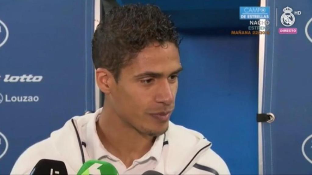 Varane tras el partido, en zina mixta