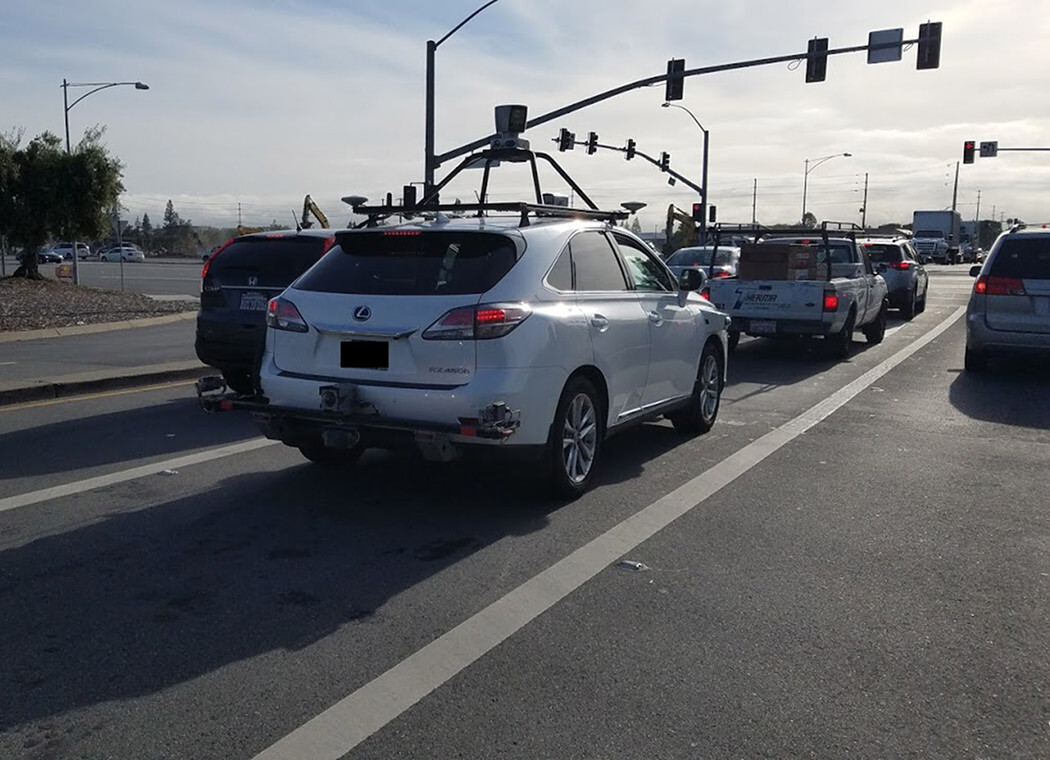 apple coche autonomo lexus 4