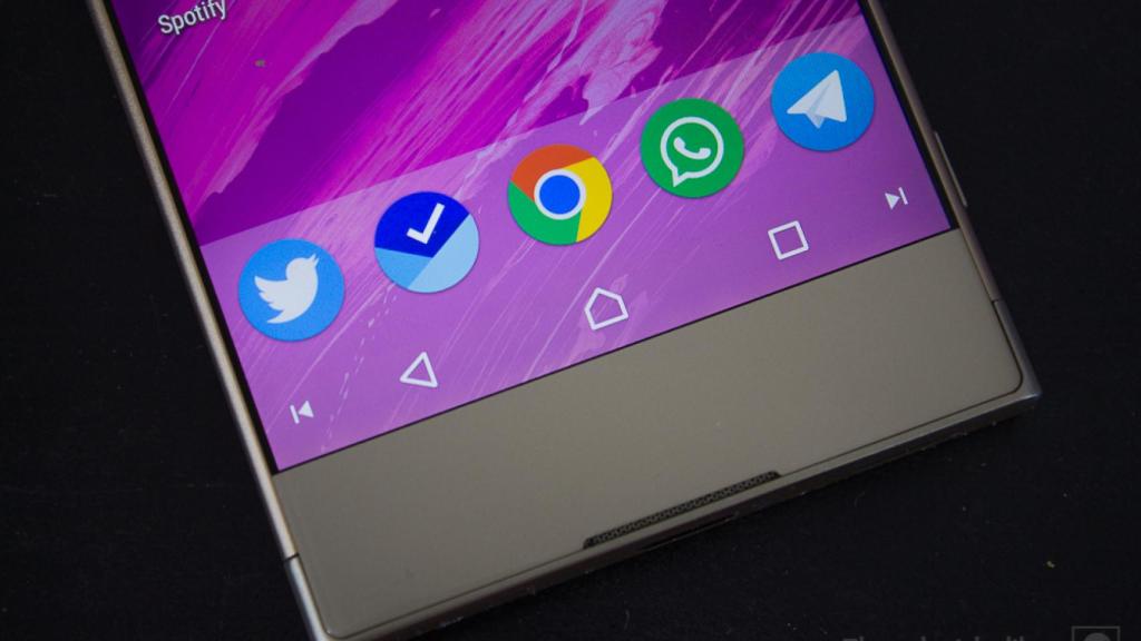 Cómo añadir botones extra a tu barra de navegación sin root