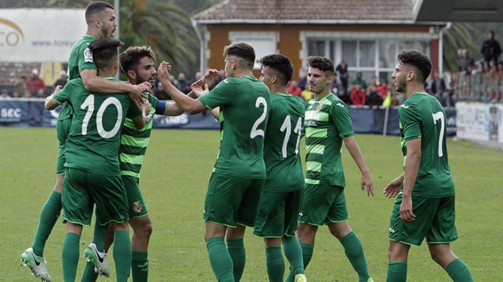 El juvenil del Villarreal celebrando el pase a semis. Foto. villarrealcf.es