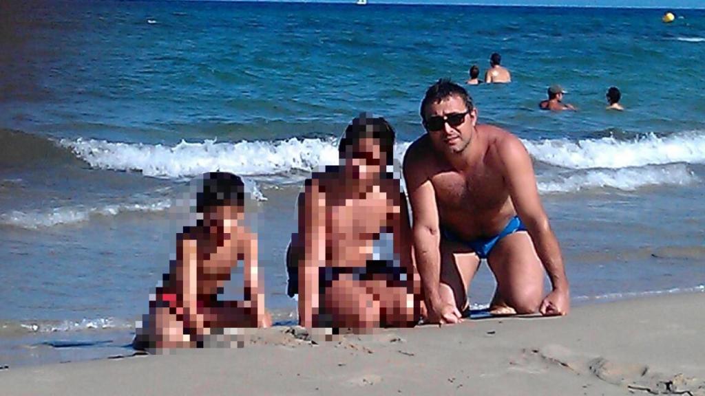 Juan Carlos, padre de dos hijos, murió tras recibir dos cuchilladas en el hospital de Molina de Segura.