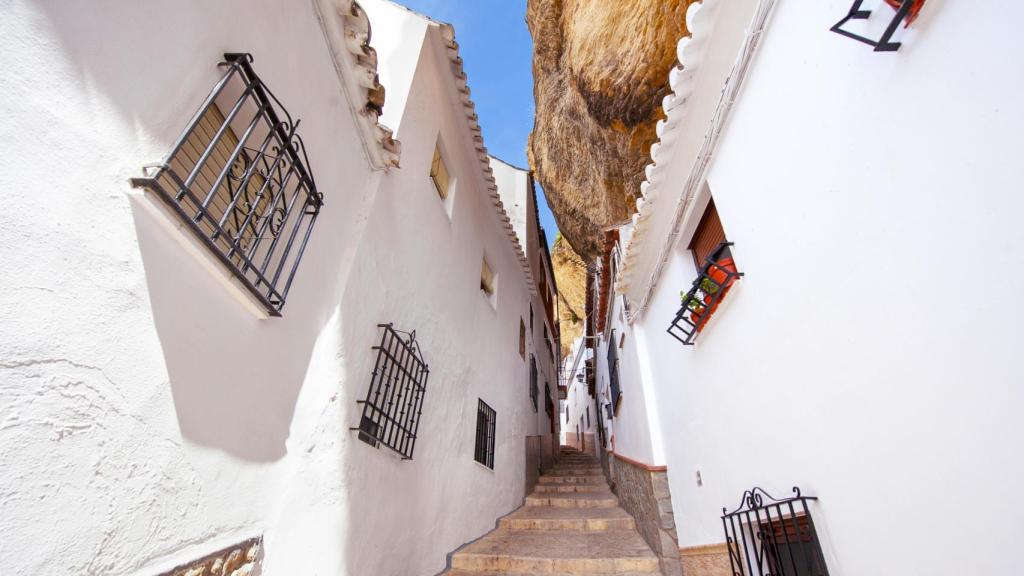 Setenil de las Bodegas.