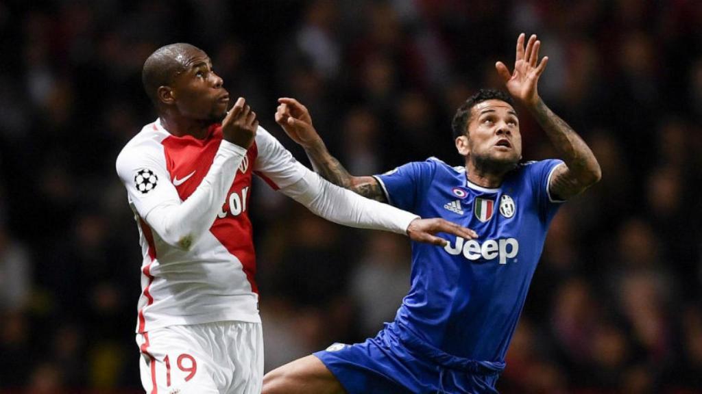 Alves, durante el partido contra el Mónaco. Foto: juventus.com