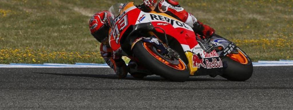 Marc Márquez rueda durante el GP de Jerez.