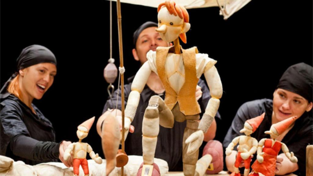 Image: Titirimundi, tradición y vanguardia