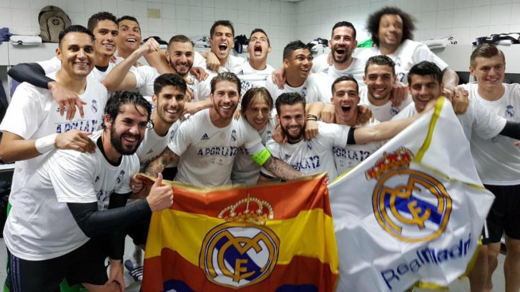 El Madrid celebra su pase a Cardiff en el vestuario