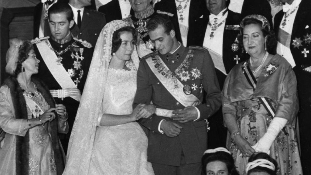 Juan Carlos y Sofía el día de su boda.
