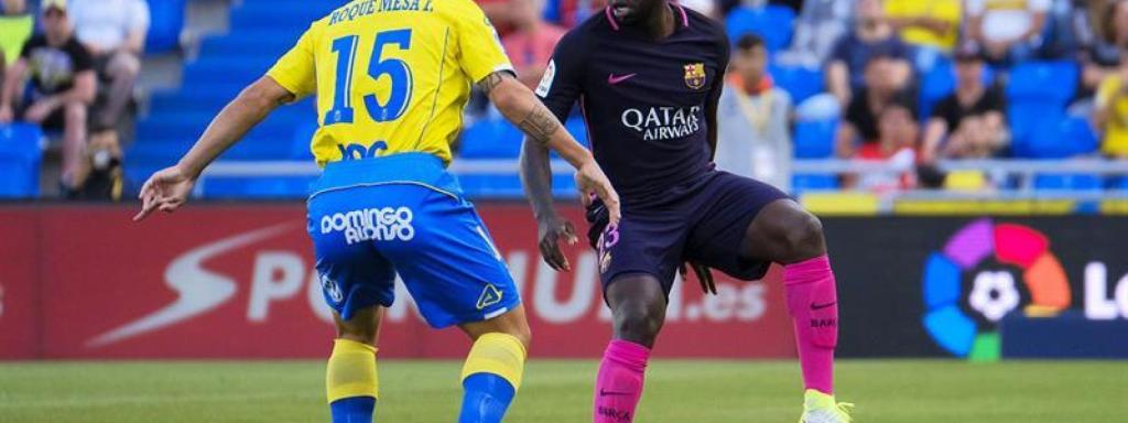 Messi y Neymar celebran un gol.