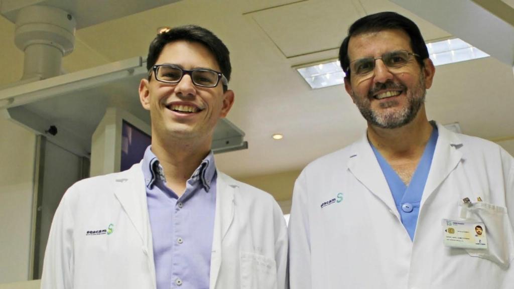 Los doctores Rafael Gómez y Antonio Guardiola