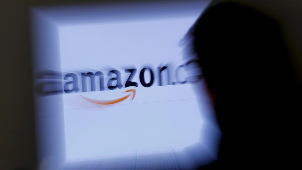 Un usuario comprando en Amazon, uno de los gigantes del comercio electrónico.