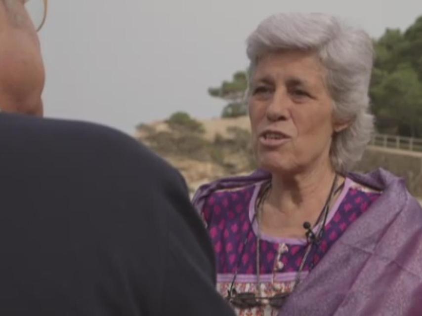 Teresa Ilari defiende que hay que beber agua de mar para curar todos los males.