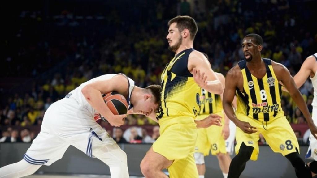 Doncic ante Fenerbahçe. Foto: euroleague.net