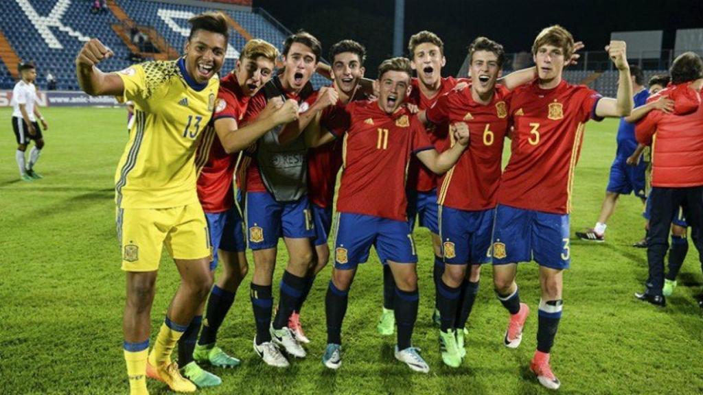 La celebración de la sub17 en el Europeo