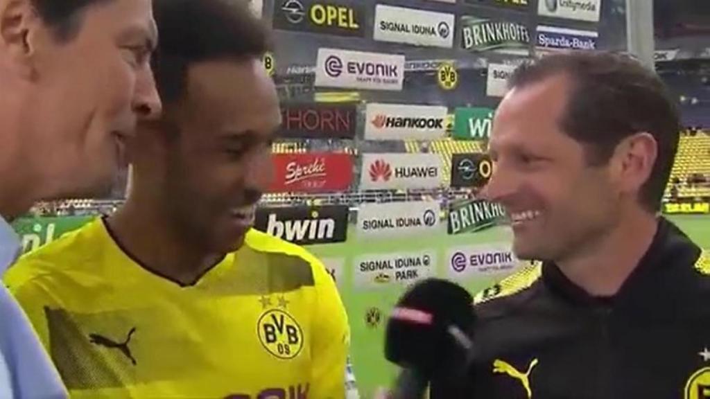 Aubameyang dejá helado a su traductor