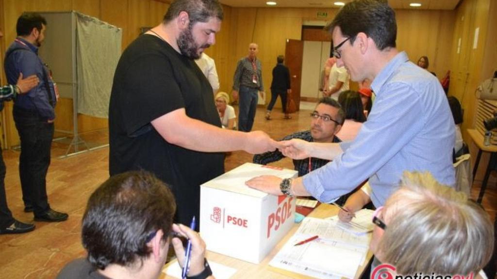 votaciones primarias psoe valladolid 18