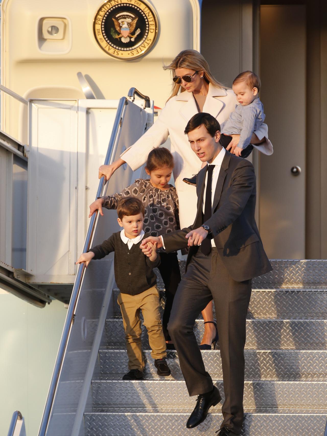 Jared e Ivanka junto a sus tres hijos Arabella, Joseph y Theodore.