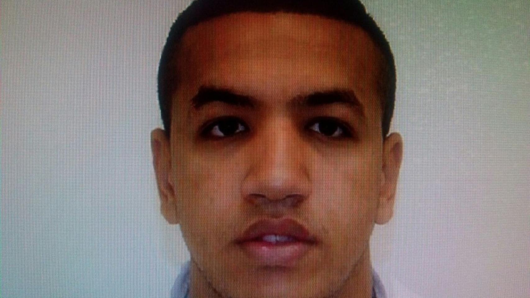 Salaheddine C., de 24 años, se escapó esposado del juzgado de Vilanova y lleva 10 días desaparecido