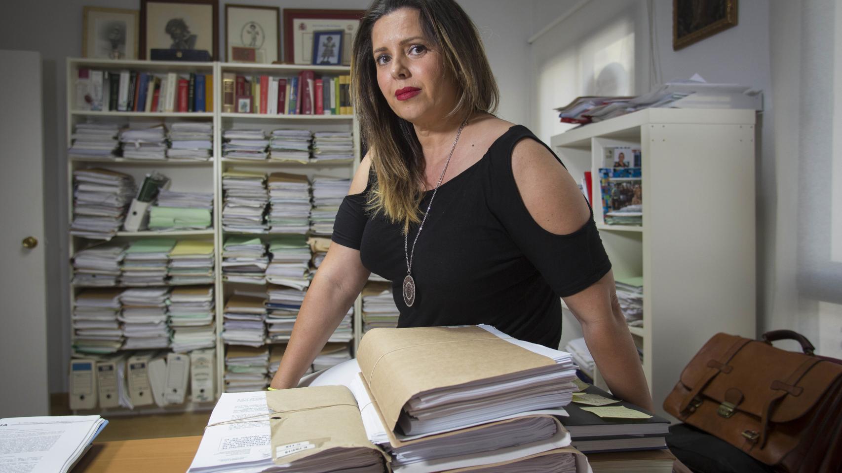 María, sargento del Seprona, lleva años en litigio contra sus superiores.