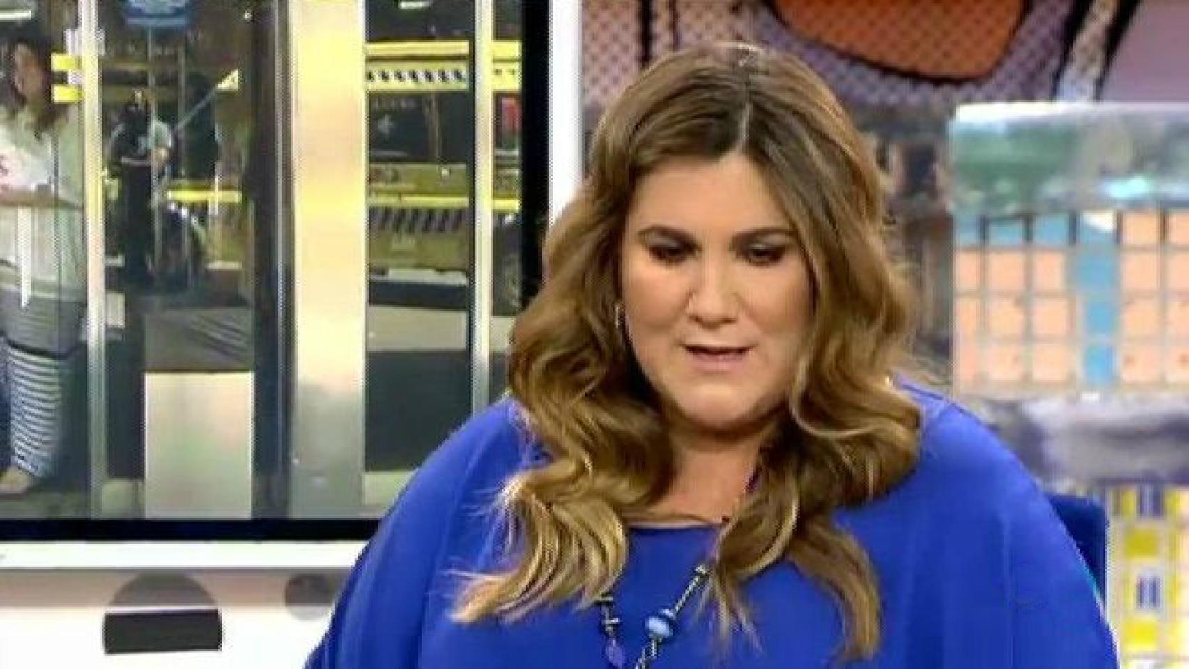 Carlota Corredera, durante una de sus entrevistas en Sálvame Deluxe.