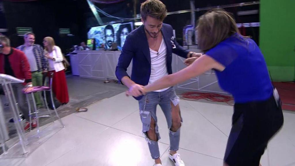 Twitter estalla contra Paz Padilla y le acusan de 'acoso a un invitado