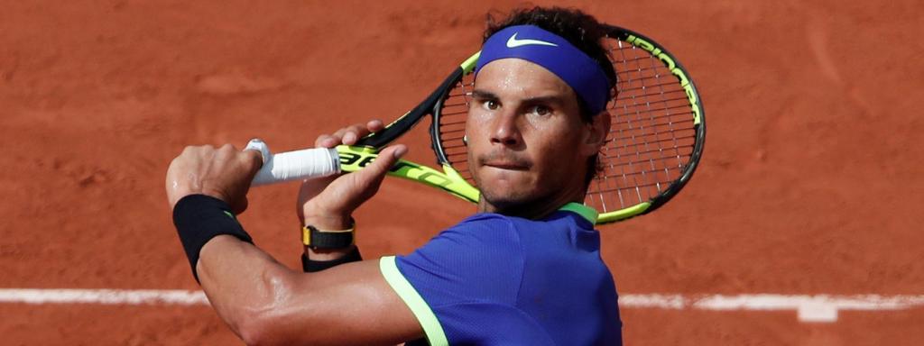 Nadal, voleando en el partido contra Haase.