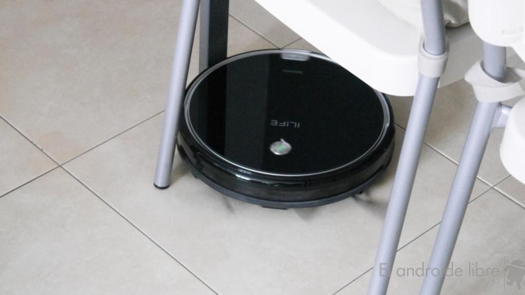 Análisis del robot aspiradora iLife A6