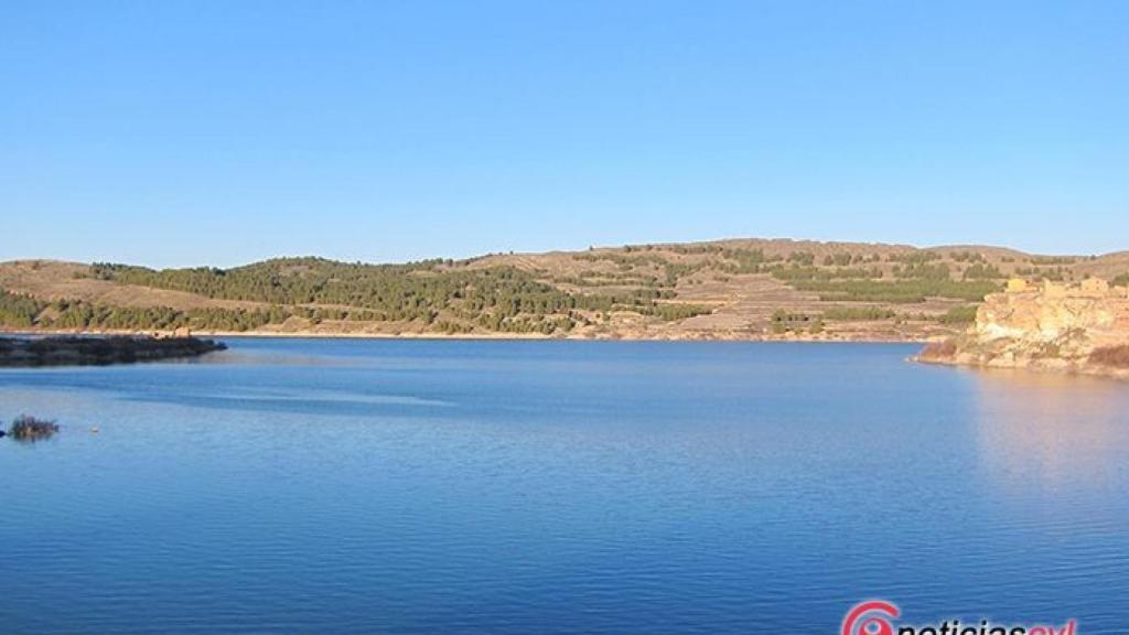 Regional-pantano-agua-zona-bano