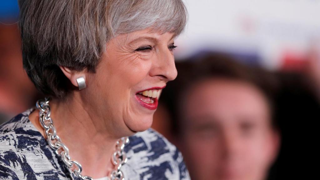 May confía en ampliar su mayoría parlamentaria.